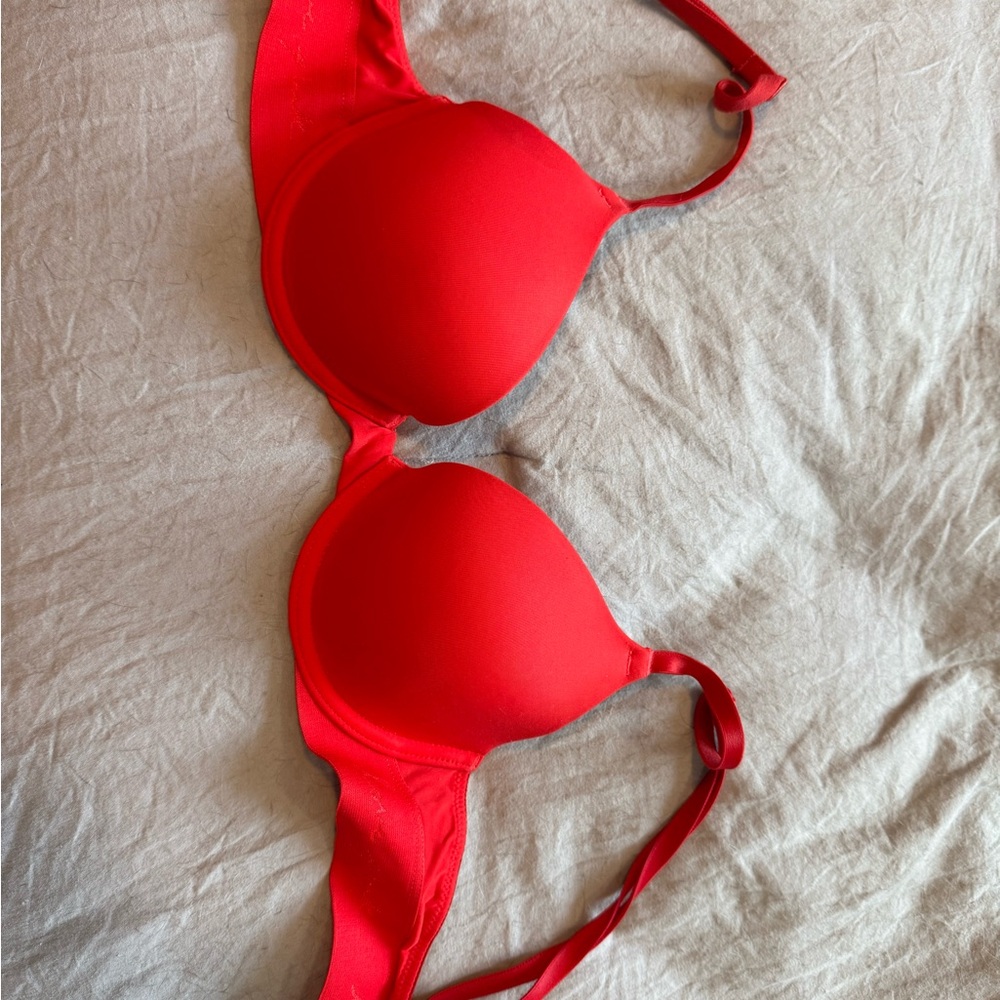 PINK Victoria's Secret Bold Red Bra